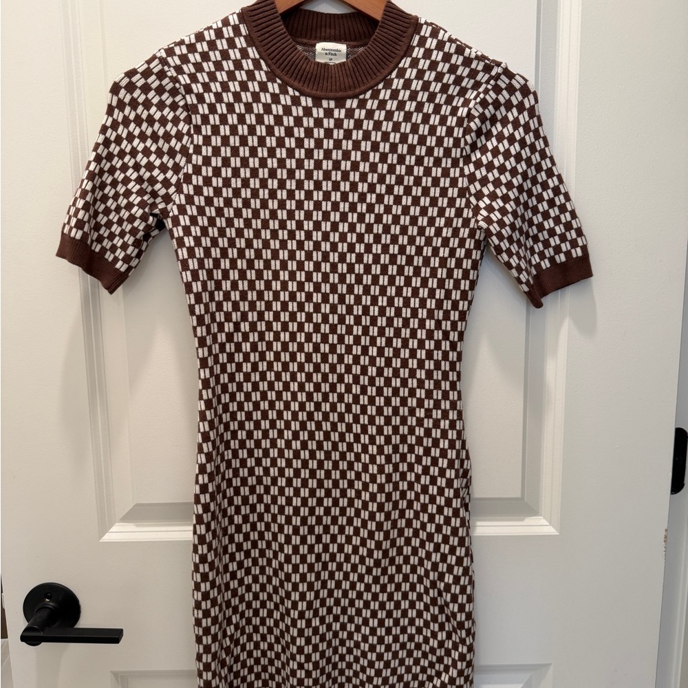 Abercrombie & Fitch Brown and Cream Knit Checker Midi Dress